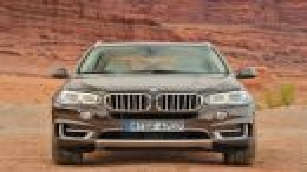 Efsane araç BMW X5 yenilendi