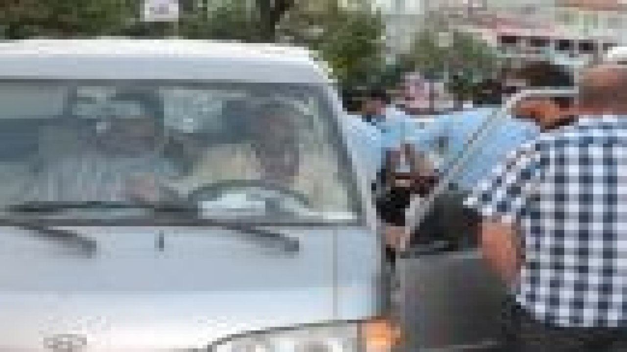 "Arabamı bırakırsanız camı kırarım"