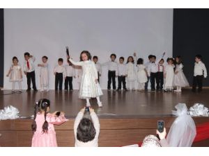 Yıldırımhanlı Minikler 'Şiirle Buluştu'