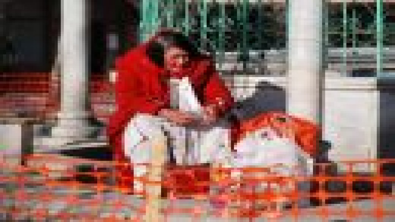 DELİ gibi sevmek..!