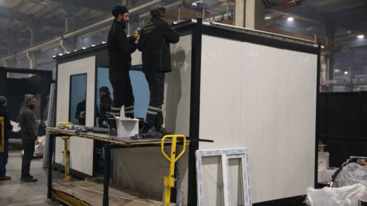 Konya'da 300 kişiyi istihdam eden fabrika konteyner ev üretimine başladı