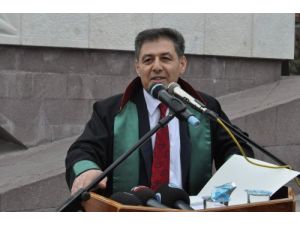 Öztekin: Kuvvetler Ayrılığının Olmadığı Yerde Demokrasi Değil Faşizm Olur