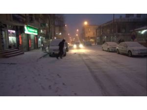Ardahan'da Kar Yağışı Tekrar Başladı