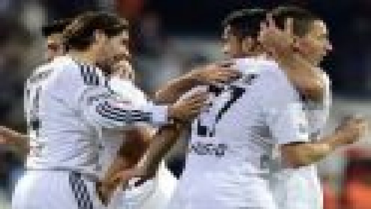 Beşiktaş zor da olsa tur atladı