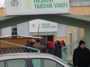 İhh Kilis Deposundaki Bazı Bilgisayar Ve Evraklara El Konuldu