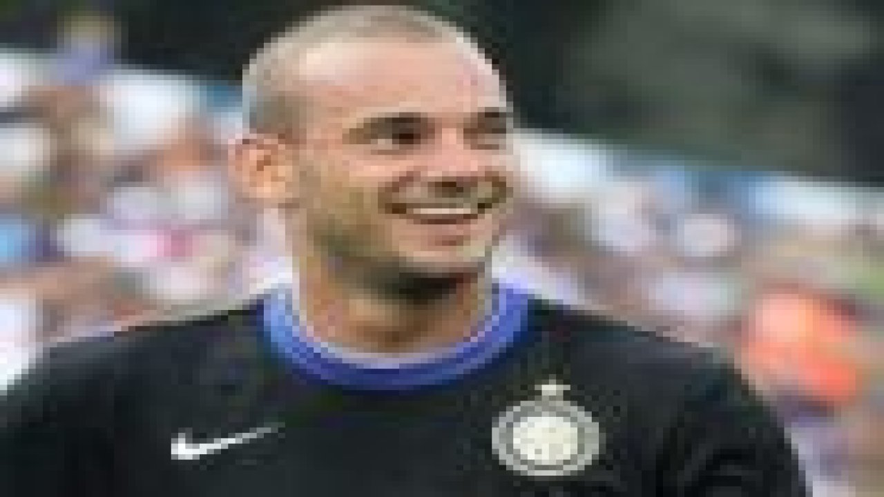 Sneijder'i Fenerbahçe sorusu güldürdü!