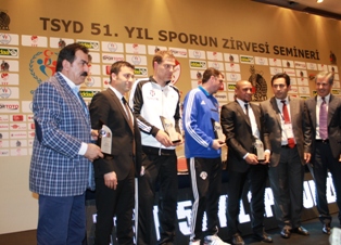 TSYD zirve yaptı