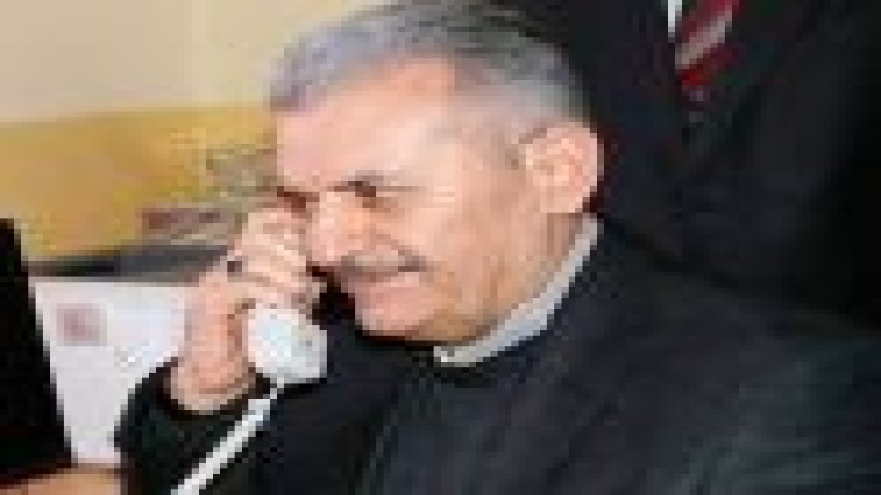 Bakanın telefonda yemediği laf kalmadı!