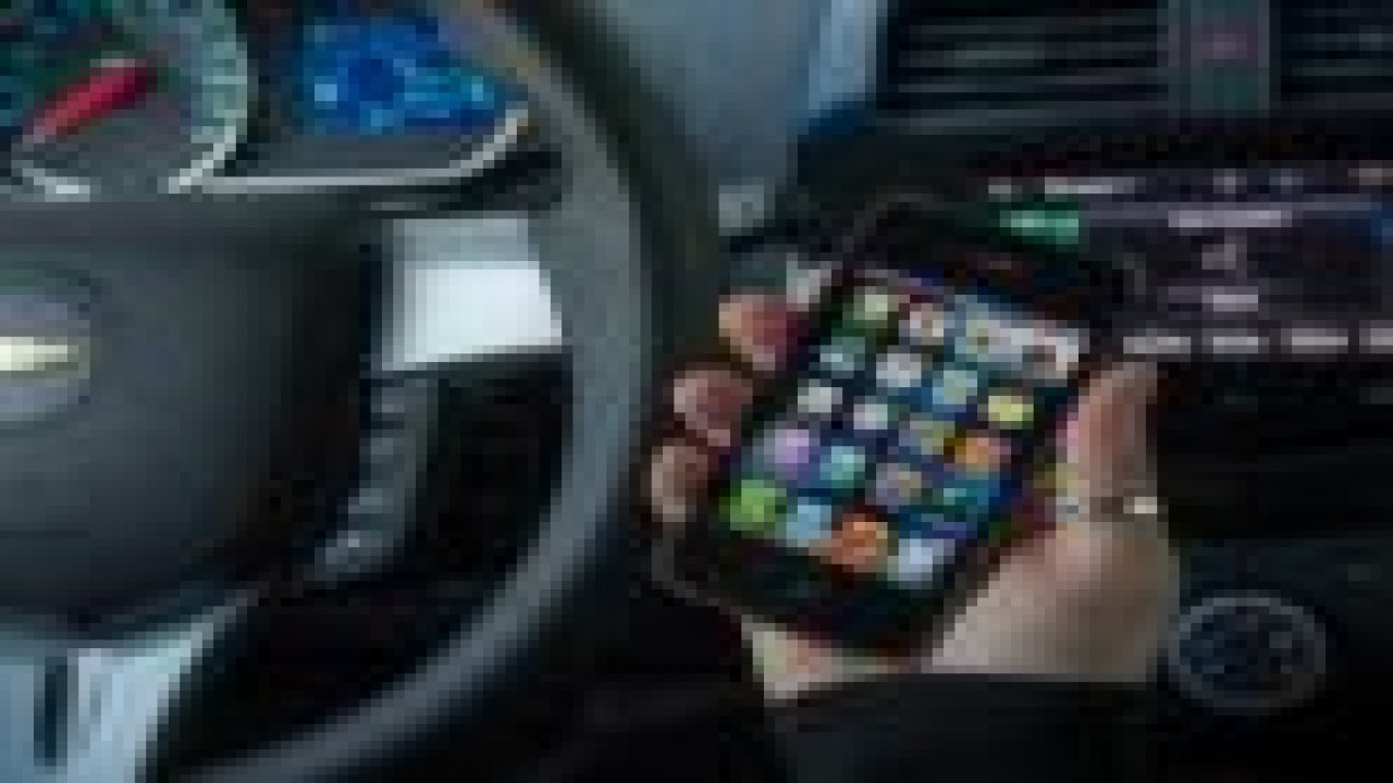 2013 Chevrolet Spark ve Aveo “Siri” İle Konuşuyor!