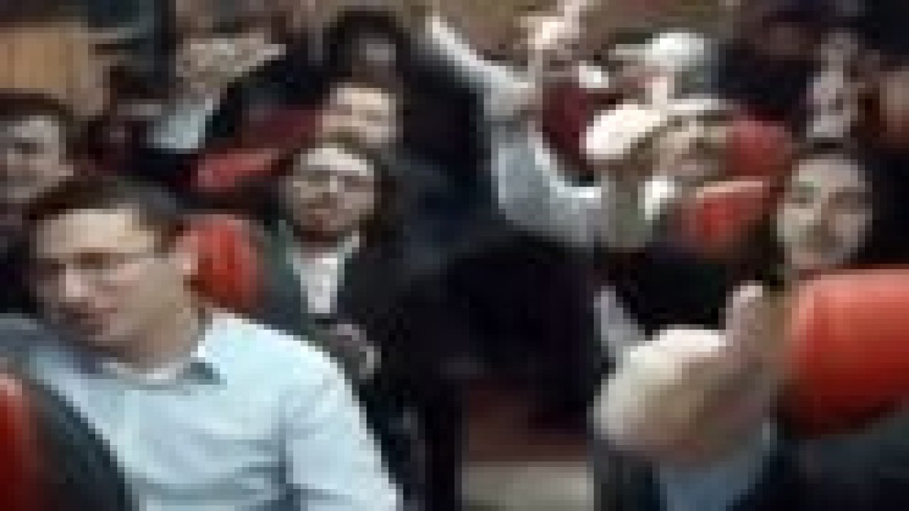 İşte bu da Çav Bella’nın Mücahit versiyonu