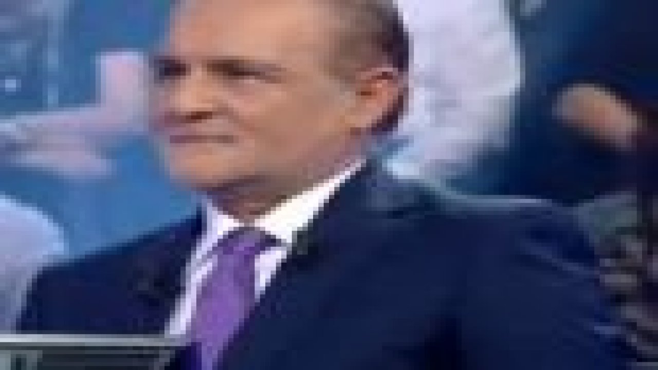 Kenan Işık çocuğu yerin dibine soktu