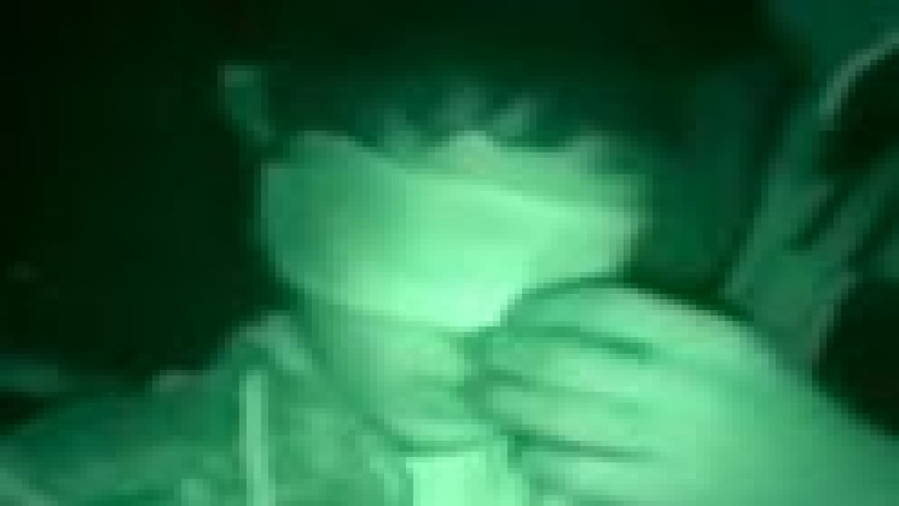 Askerler bana vurunca taş attığımı itiraf ettim