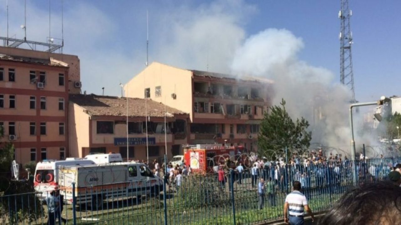 Elazığ Emniyet Müdürlüğü'ne bombalı saldırı!