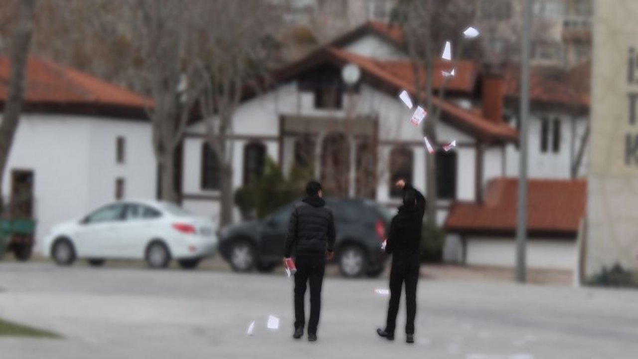 Broşürleri güle oynaya meydana saçtılar