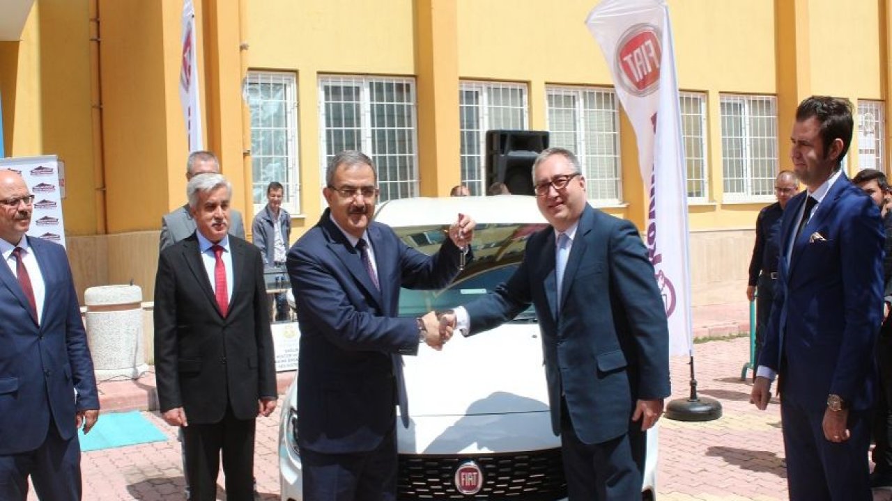 Fiat'tan Selçuk Üniversitesi'ne Egea hediyesi