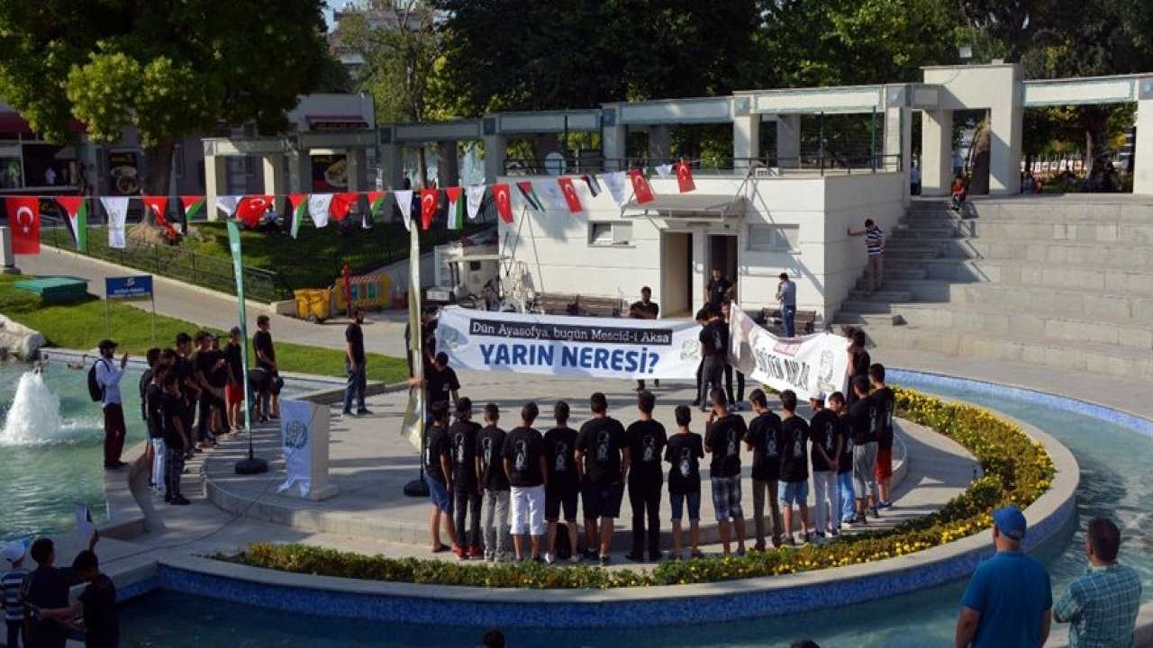 Zalimlere karşı ayaktayız