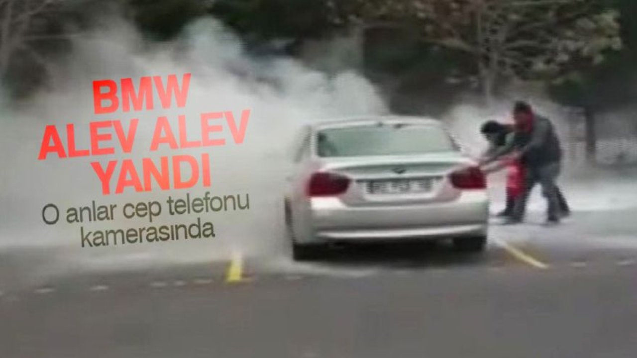 Park halindeki otomobil alev alev yandı