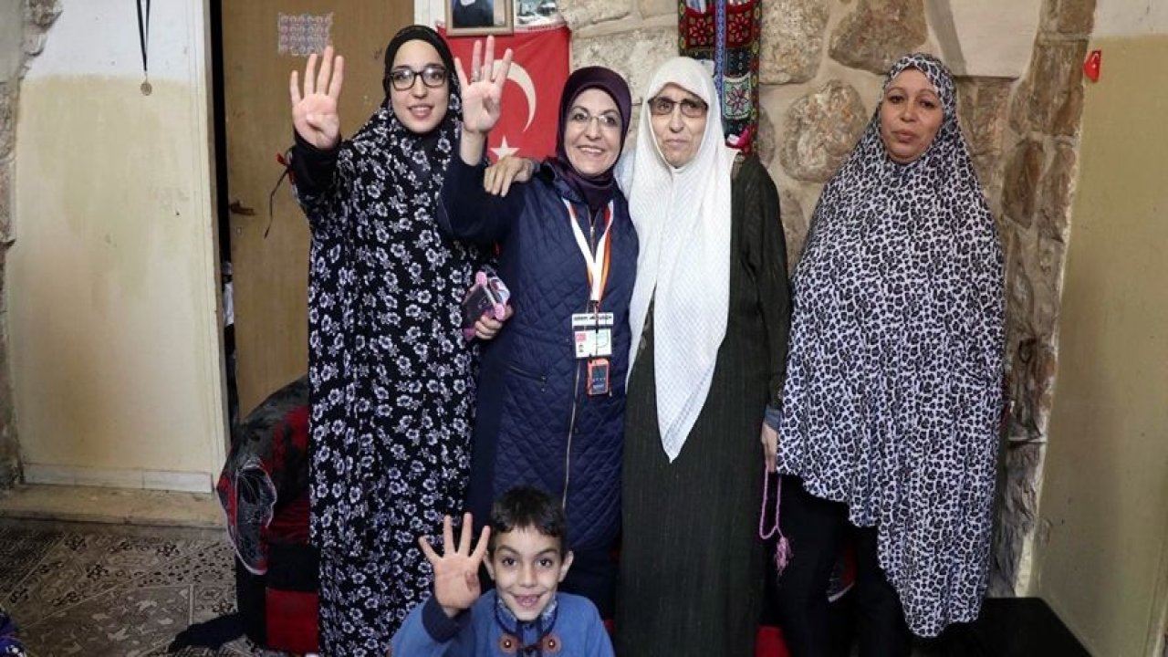 Filistinli kızların şiiri: Neredesin Selahaddin...