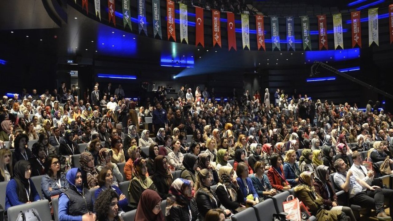 Eğitimde yeni ufuklara ve hedeflere yol açılıyor