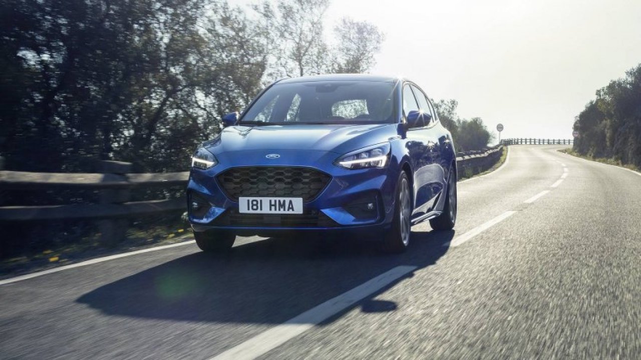 Yeni Ford Focus 1.5 EcoBlue 8 İleri Otomatik Test Sürüşü