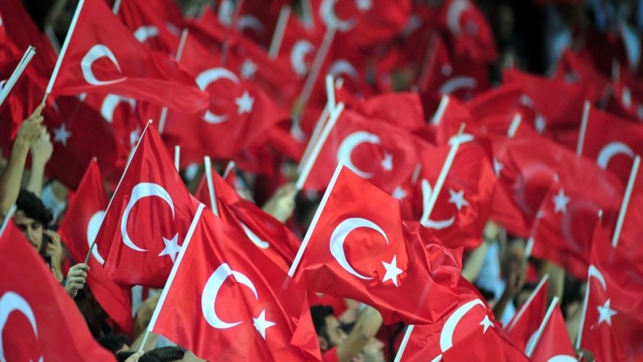 Konyaspor taraftarı Milli takımımızı yalnız bırakmadı