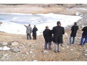 Kurak Geçen Kış Göletleri Kuruma Noktasına Getirdi