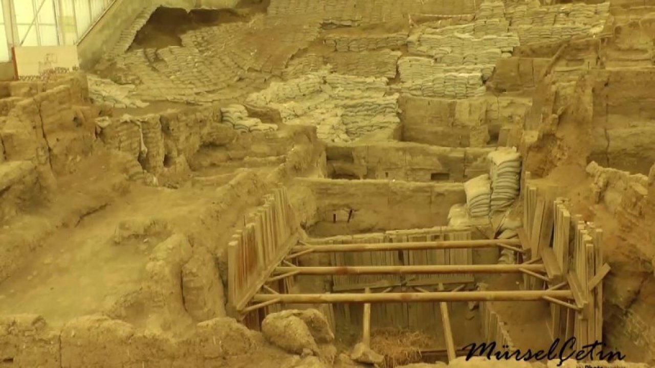 Dünyanın ilk yerleşim kenti: Çatalhöyük
