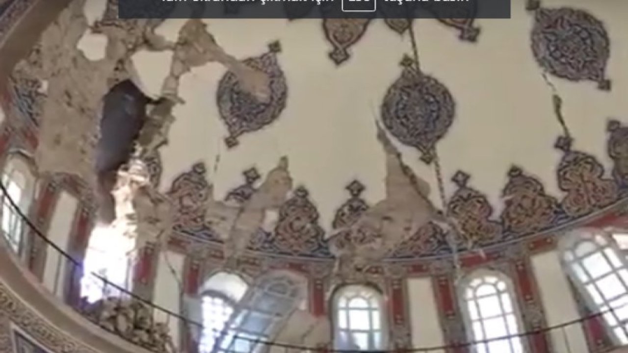 Deprem sonrası Malatya Yeni Cami hasar gördü
