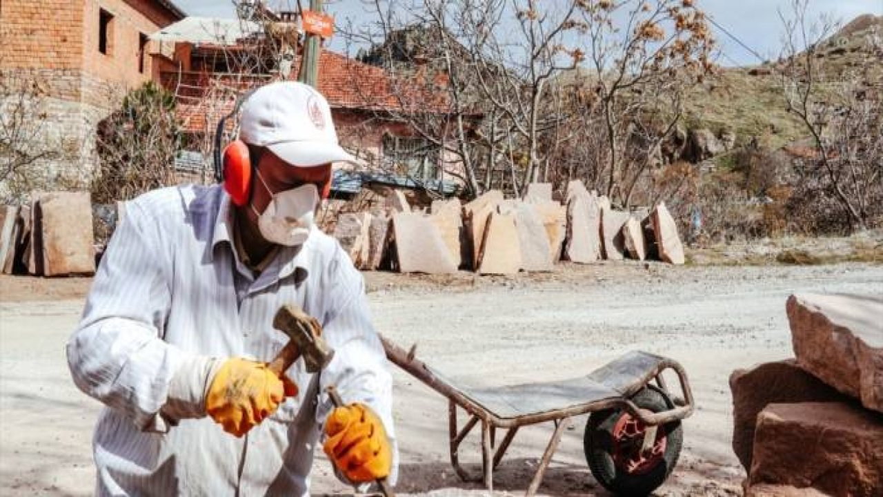 Sille taşıyla kaplanan fırınlarda daha lezzetli pişiyor