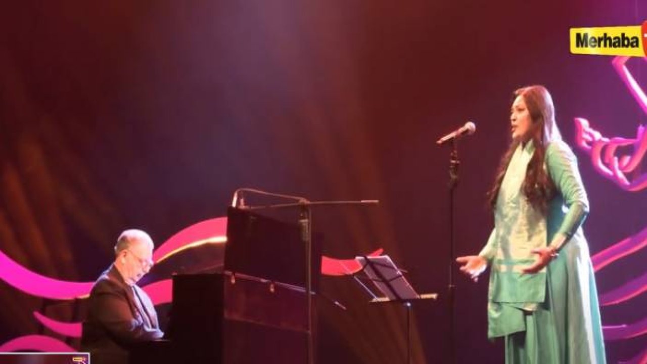Pakistan'ın ilk opera sanatçısı Saira Peter Konya'da konser verdi