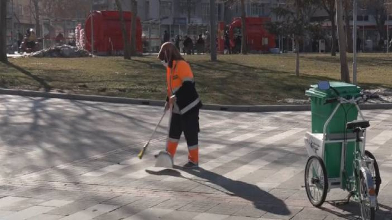 Bisiklet Şehri Konya’da Temizlik Ekipleri de Bisikletlendi