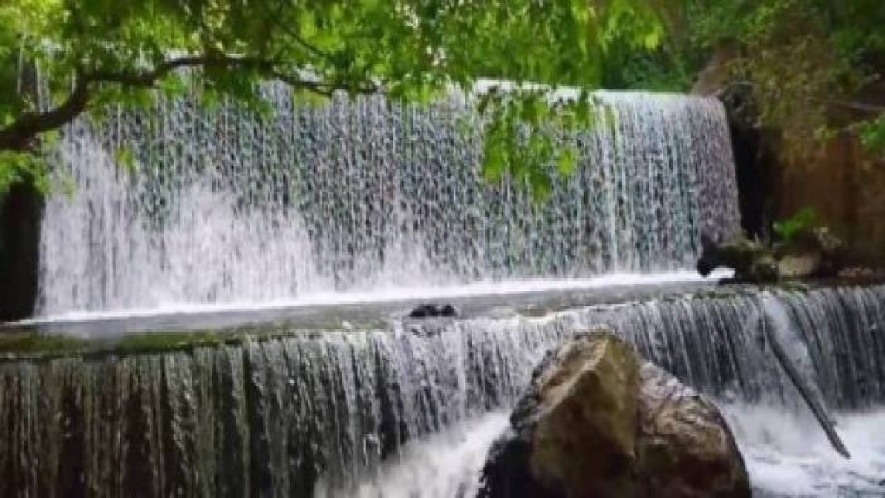 Manisa Kurşunlu Şelalesi