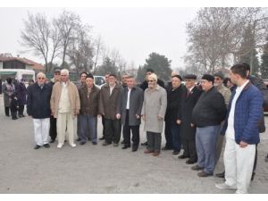 Dar’ül Hadis Camii Umre Kafilesi Yola Çıktı