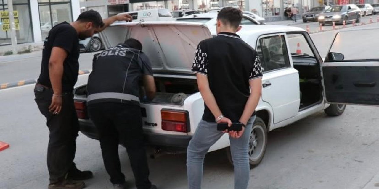 Çumra'da uyuşturucudan 5 zanlı tutuklandı