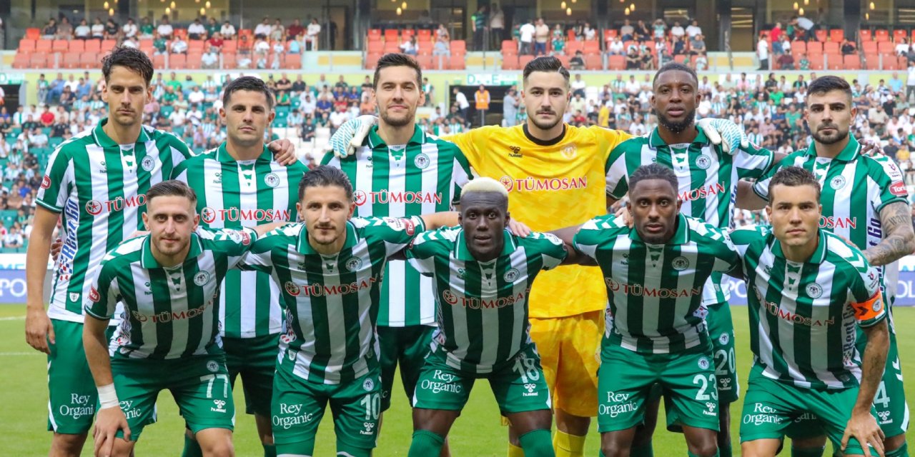 Konyasporlu iki isim haftanın karmasına seçildi