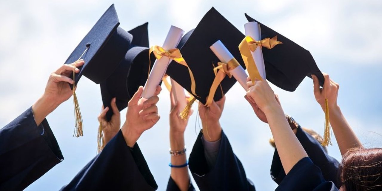 Üniversiteli çalışan sayısı artıyor!