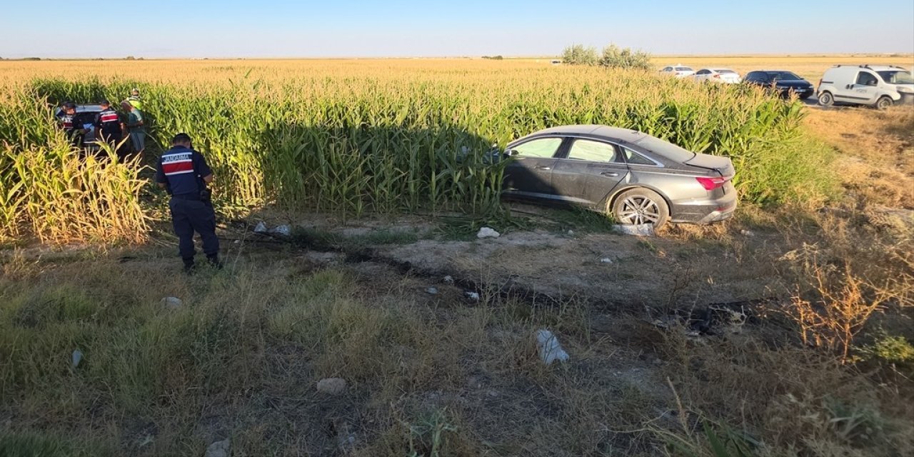 İki otomobilin çarpıştığı kazada 7 kişi yaralandı