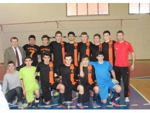 Futsalda Birinci Fatih Koleji Oldu