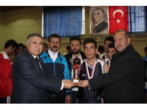 Basketbol'da Genç Erkekler Şampiyonları Belli Oldu