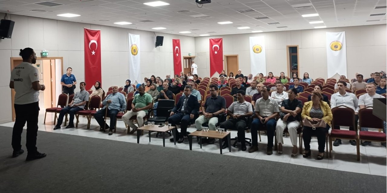 'En İyi Narkotik Polisi Anne' semineri düzenlendi