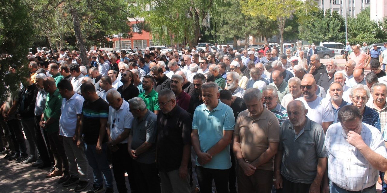 Muharrem Tosun son yolculuğuna uğurlandı