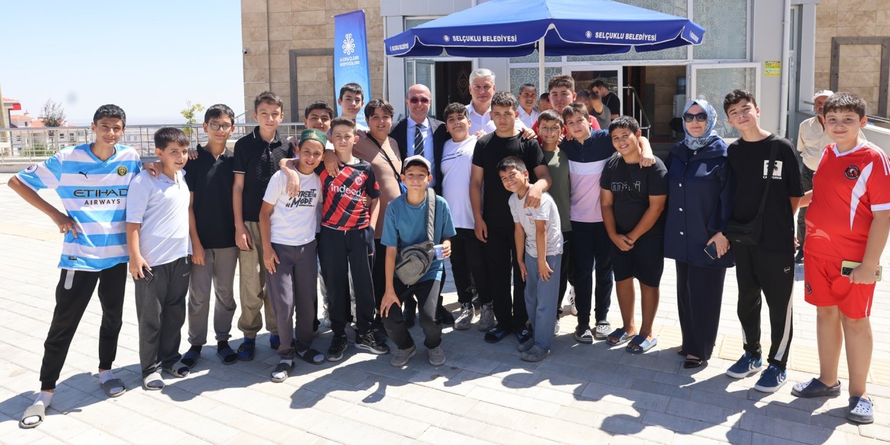 Selçuklu'da 'Cuma Buluşmaları' sürüyor