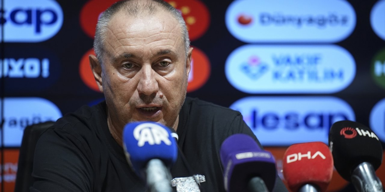 Stoilov: 2 ve 3. Golü bulup maçı koparmalıydık