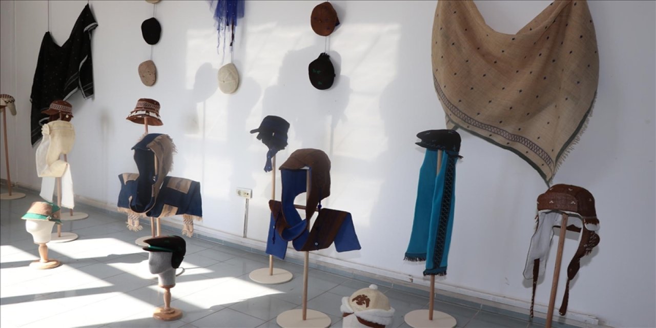 Erzurum'un geleneksel kumaşından üretilen 27 şapka tasarımı tescil aldı