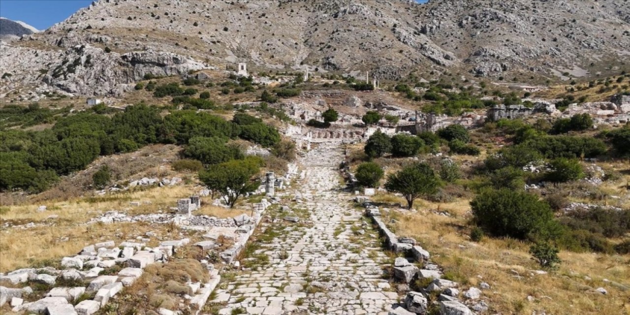 Sagalassos Antik Kenti'ndeki Odeon gün yüzüne çıkıyor