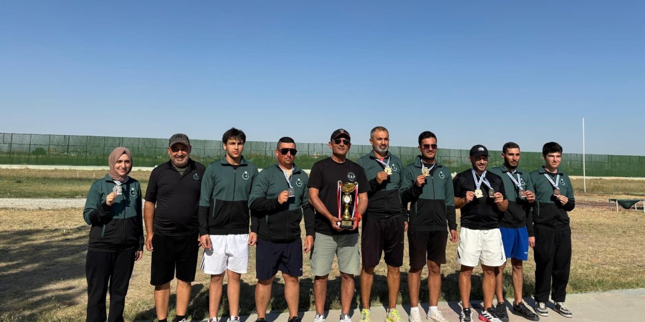 Karataylı atıcılar çifte zaferle şampiyon oldu