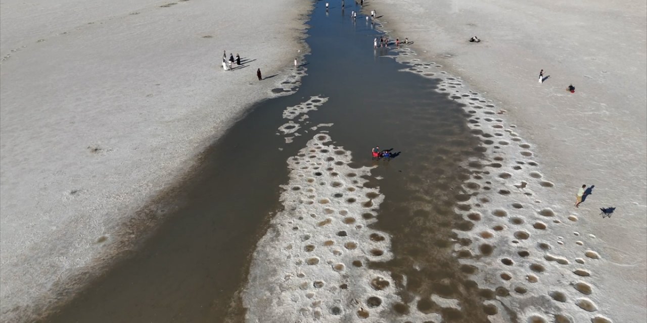 Tuz gölü kuruyor! Buharlaşma hızlandı
