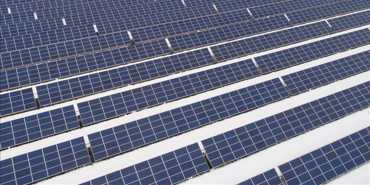 Güneş enerjisi kurulumları yüzde 64 arttı