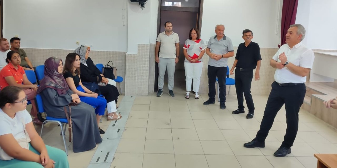 Yiğit'ten iki okula ziyaret