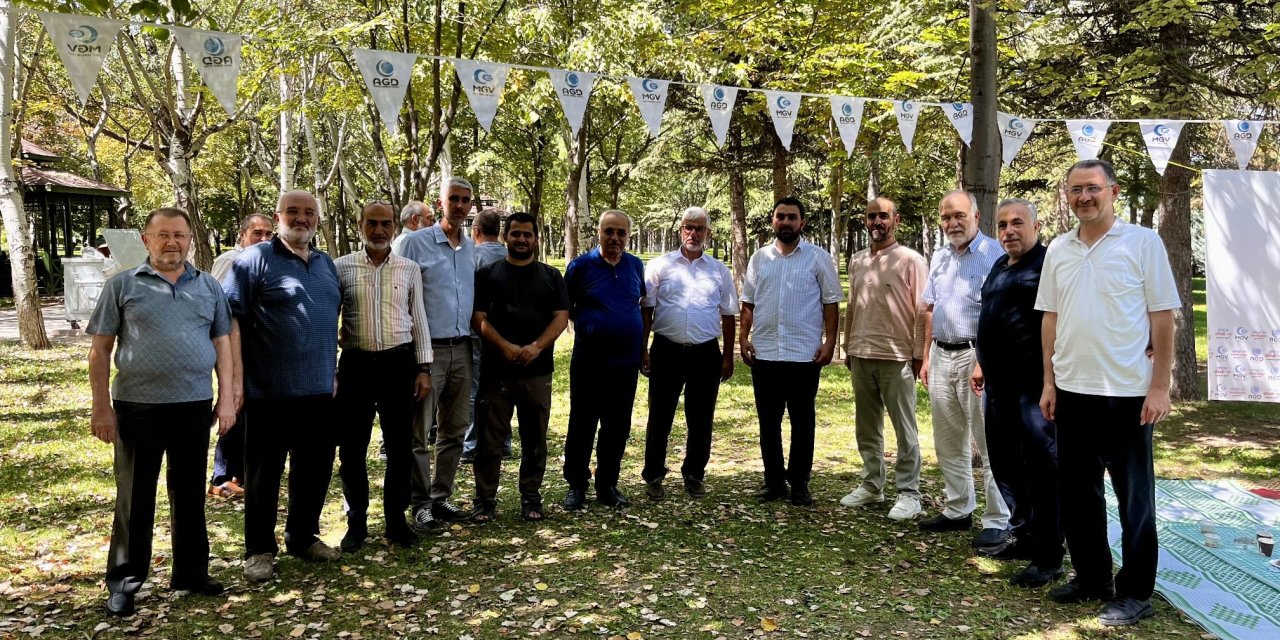 AGD Karatay’dan vefa buluşması